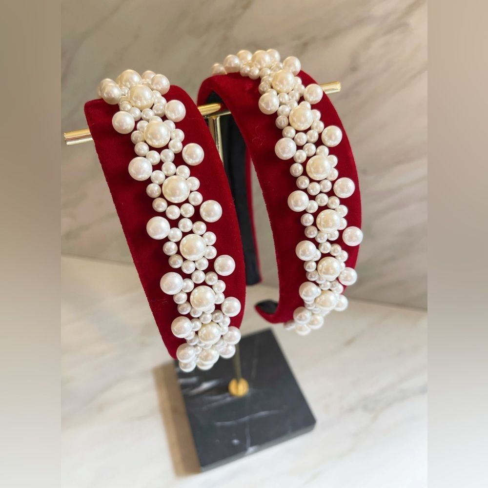 SCARLETTE Pearls Velvet Headband - 1 Piece